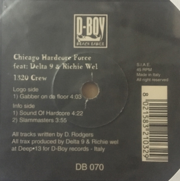 1320 Crew back label