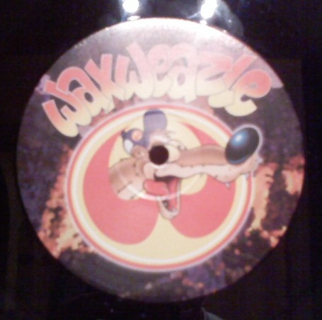 Future Darkness E.P. front label