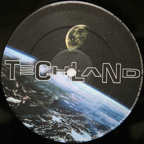 The Clash back label