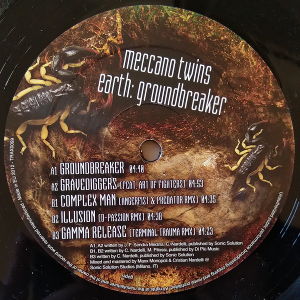 Earth : Groundbreaker back label