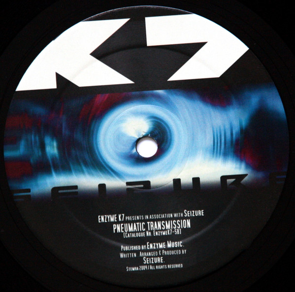 Renoised Sine / Pneumatic Transmission back label