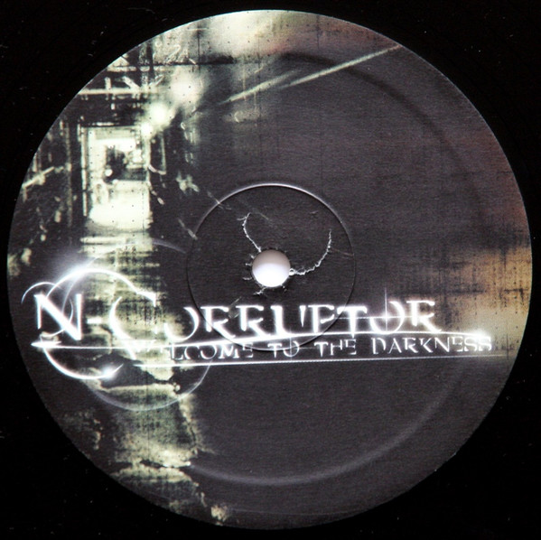 Welcome To The Darkness back label