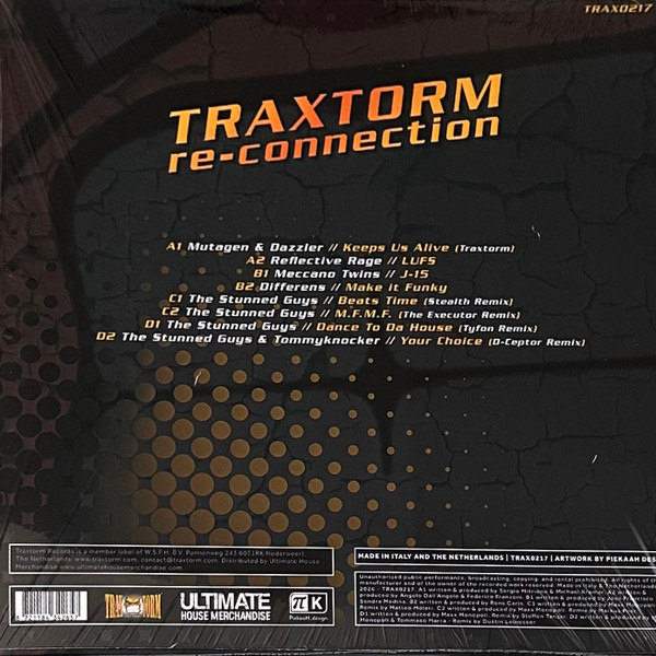 Traxtorm Re-Connection back cover