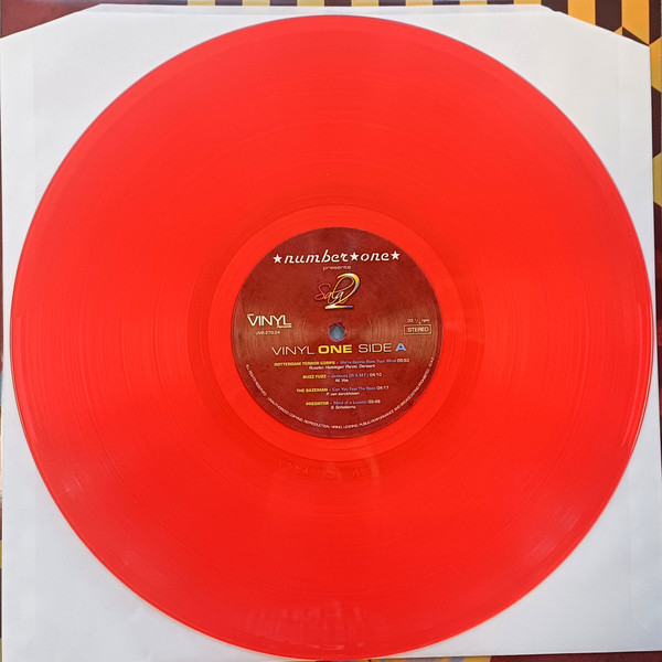 Number One Presenta Sala 2 back label