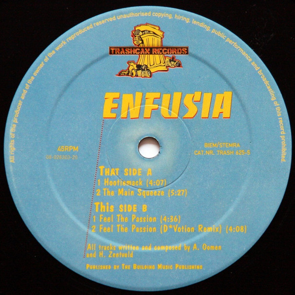 Hootiemack back label