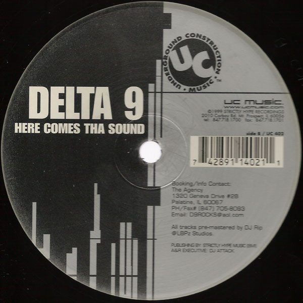 Here Comes Tha Sound back cover