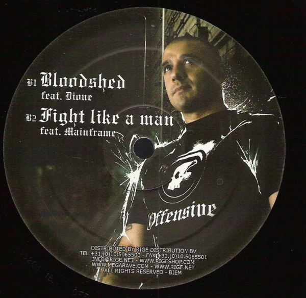 Show No Fear back label