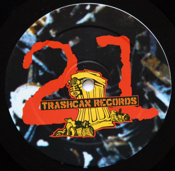 Graveyard Traxx back label