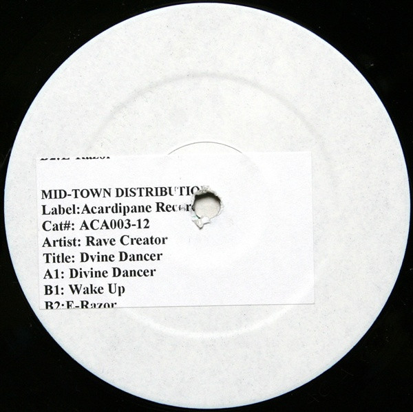 Divine Dancer front cover