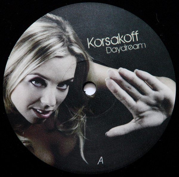 Daydream front label