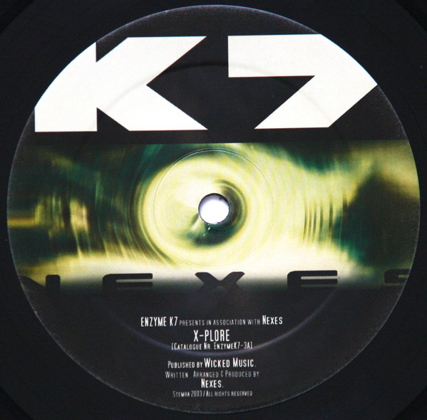 X-Plore / Futuristic Elements front label