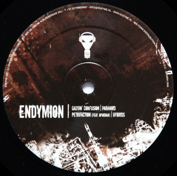 Chains Of Commitment front label