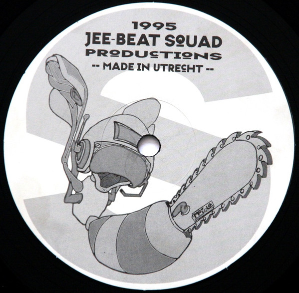 We Make The Bass... And Boy It's Banging! back label