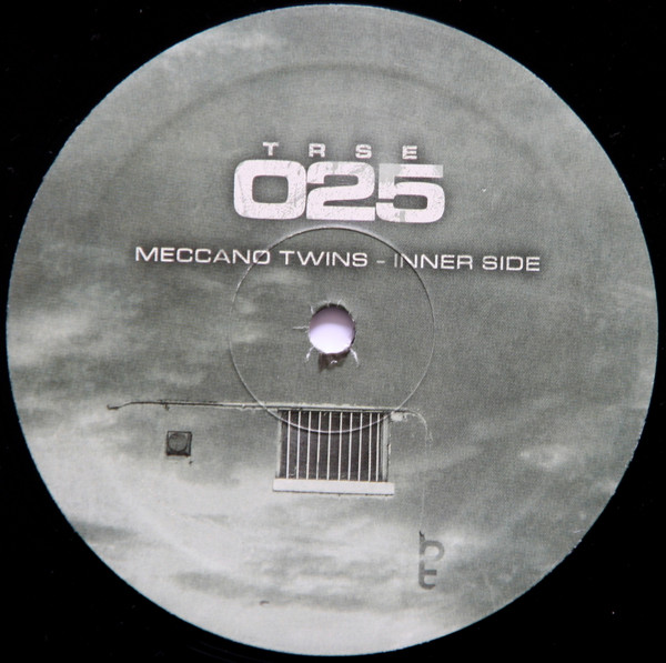 Inner Side back label