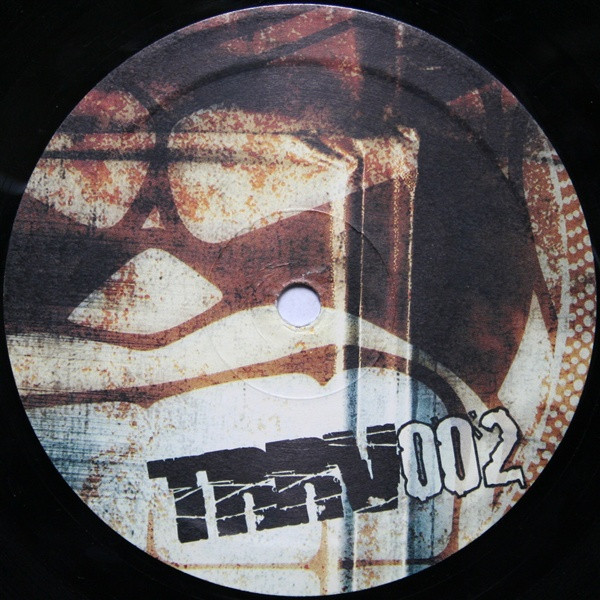 Traxtorm Revamped 002 back label