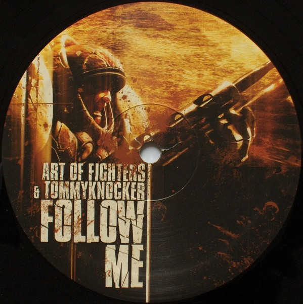 Follow Me back label