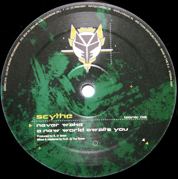 A Kingdom Divided front label