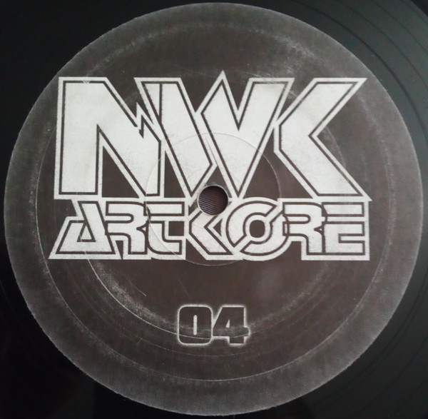 Hardsoundzfromzunderground back cover