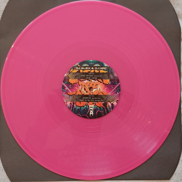 Start The Rave back label