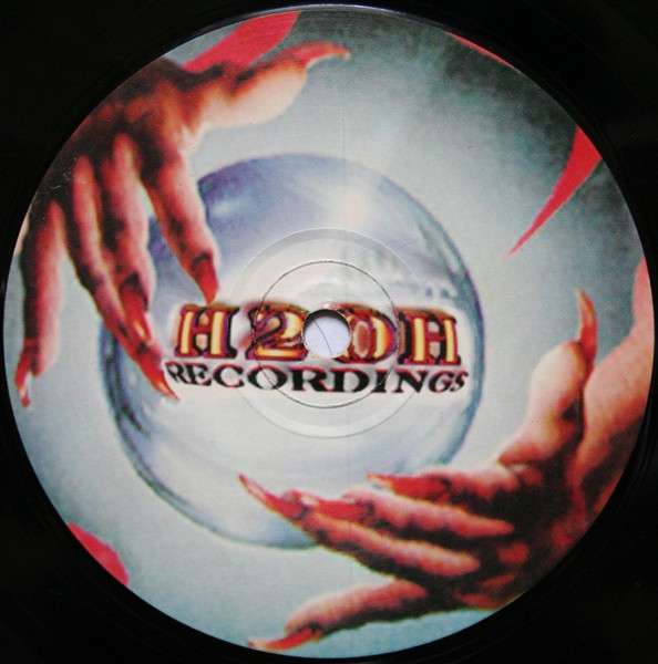 Short Fuse back cover