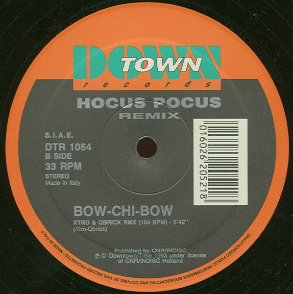 Here's Johnny ! / Bow-Chi-Bow (Remix) back label