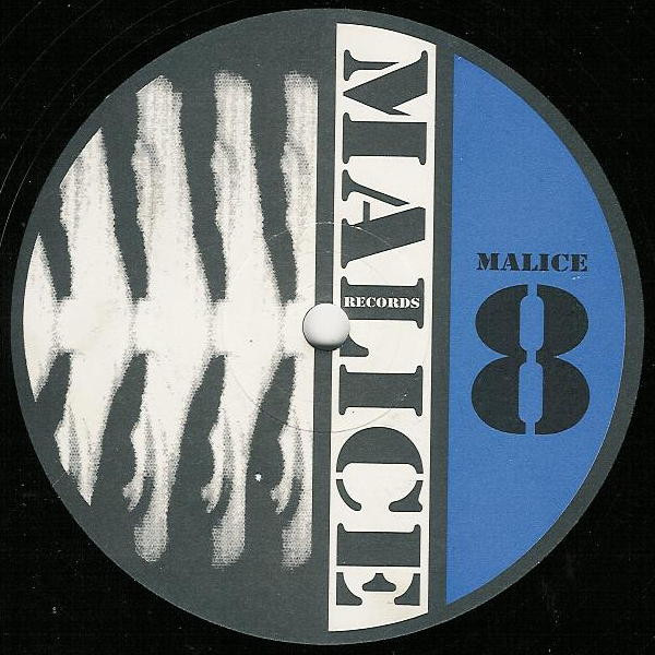 Dark & Darker / The Thief back cover