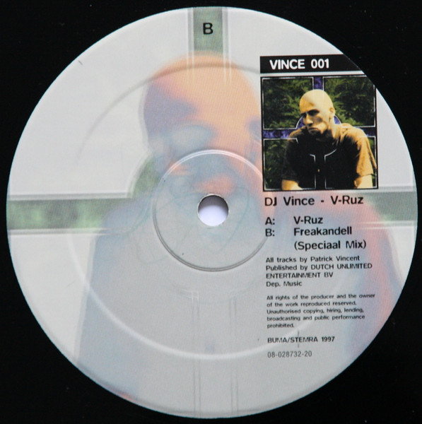 V-Ruz back label