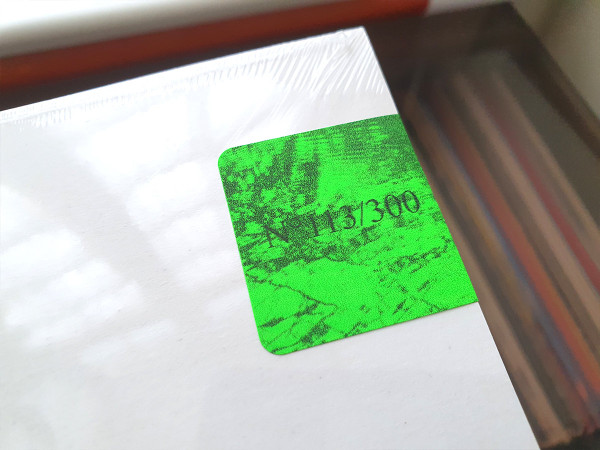 Mes Larmes front label