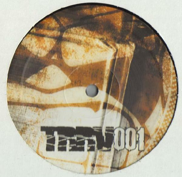 Traxtorm Revamped 001 front label