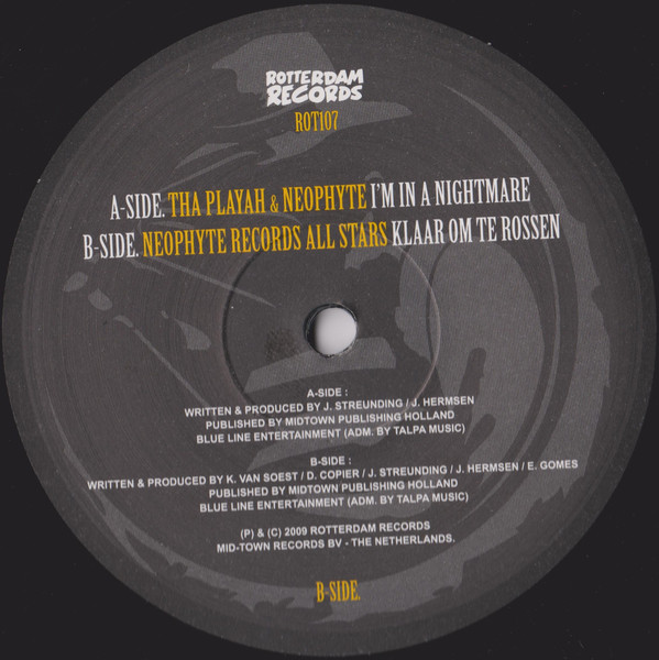I'm In A Nightmare (The Official "Nightmare Outdoor - The Last Daylight" Anthem) back label